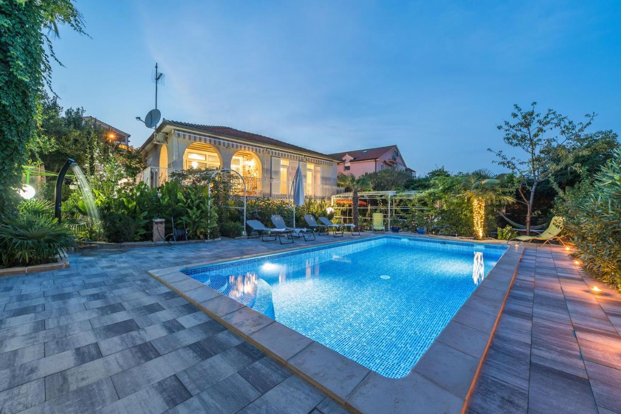 Villa Emilia Vodice Zewnętrze zdjęcie