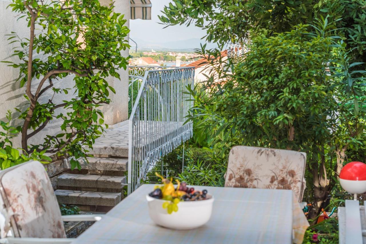 Villa Emilia Vodice Zewnętrze zdjęcie